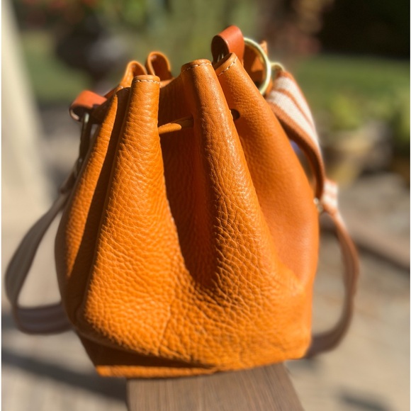 Jackson Hole Copper Dot - Arizona Bucket Bag - Picture 2 of 5